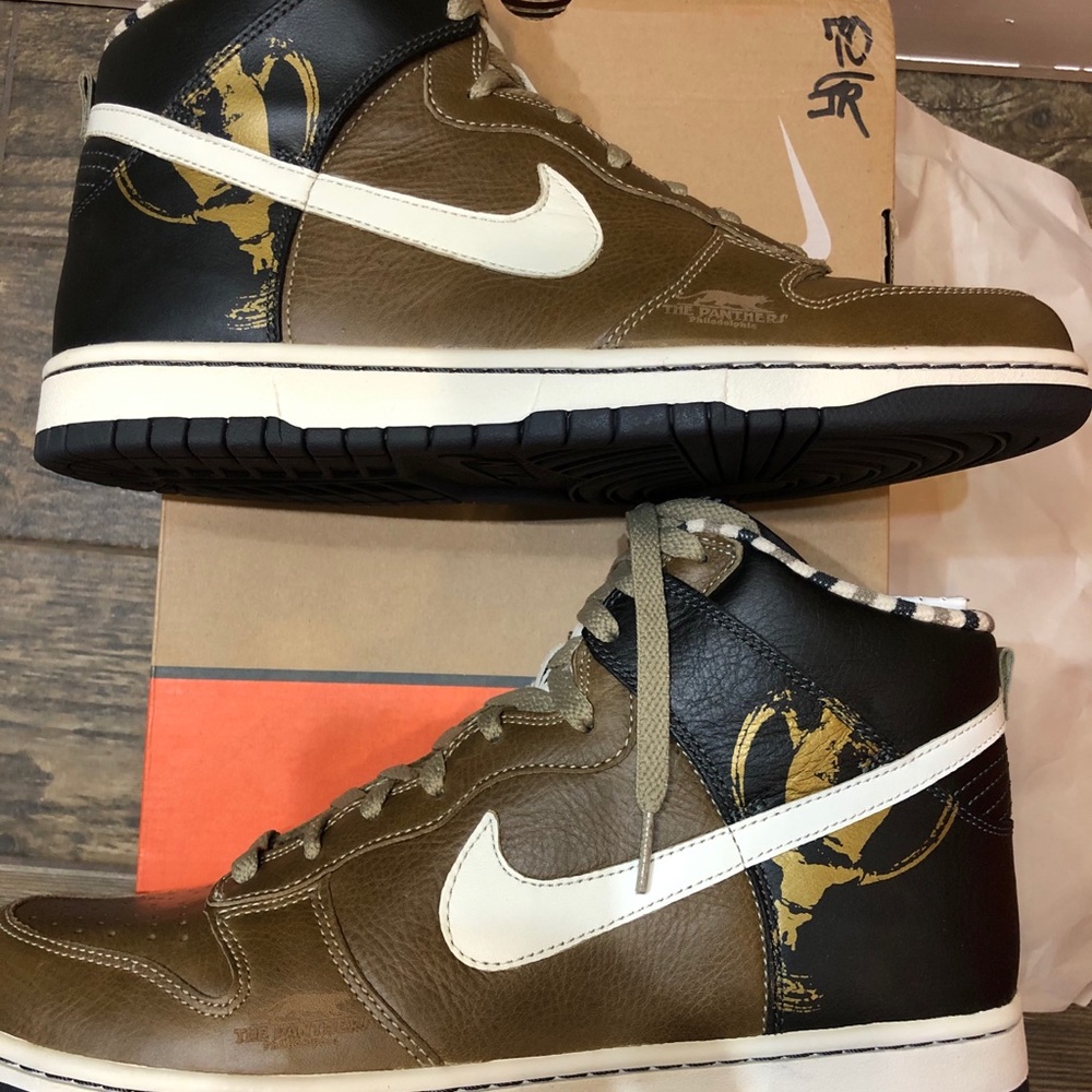 Nike Dunk Sneakers